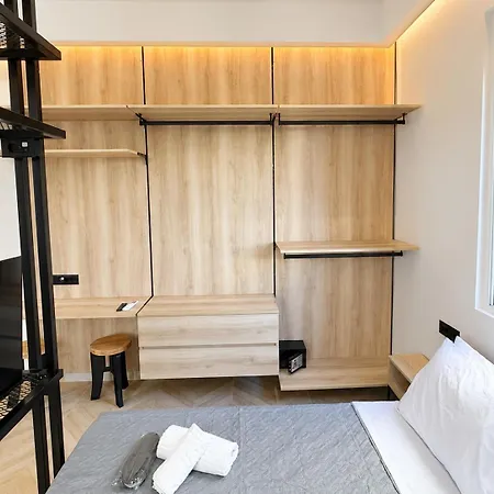 Apartment Mandilara Petit Adults Only